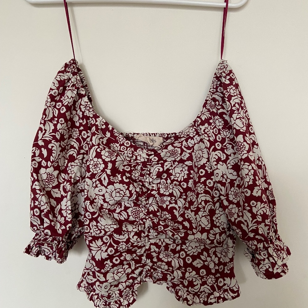 Puff sleeve top
